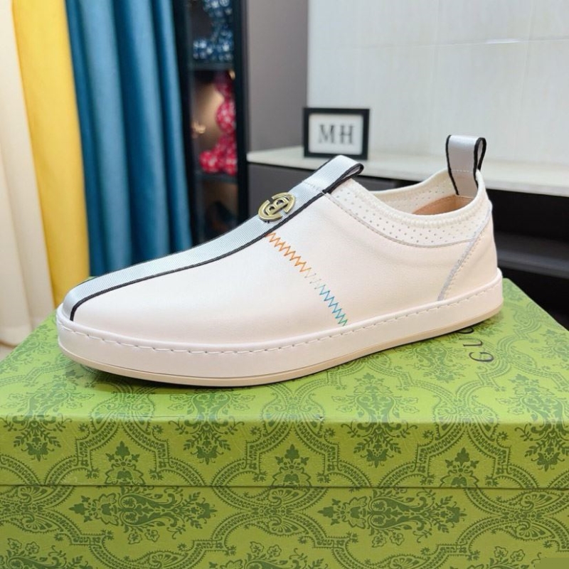 G*u*i casual shoes